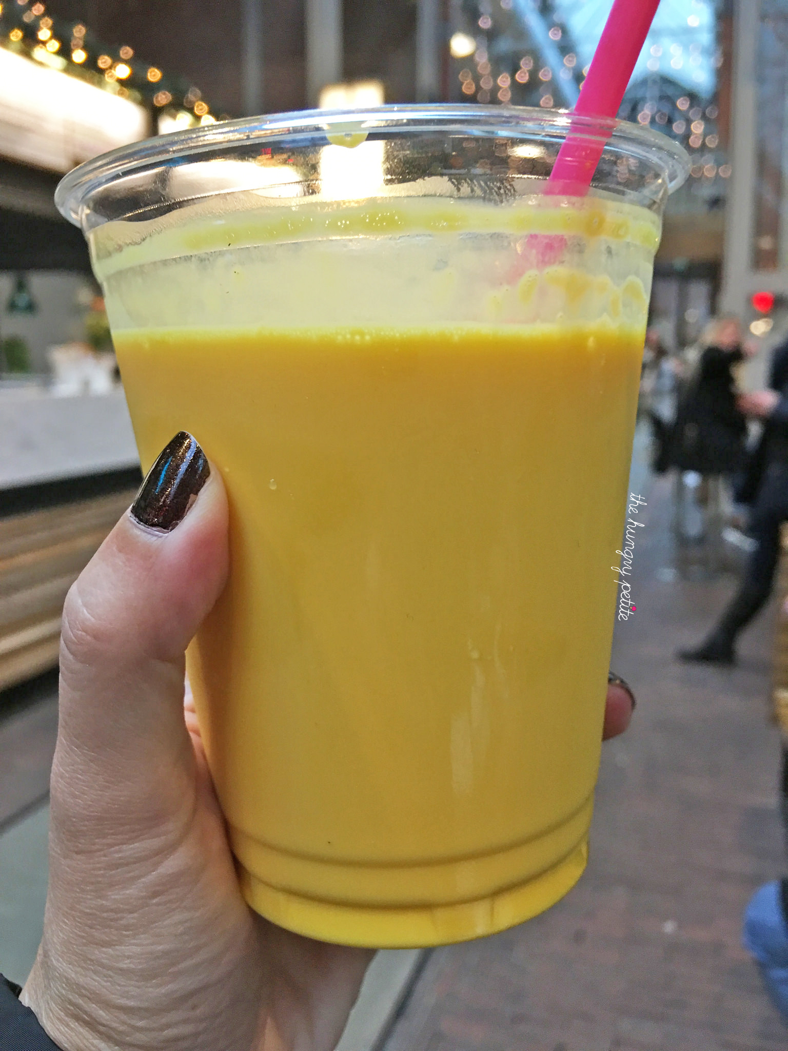 Shirkhan - mango lassi