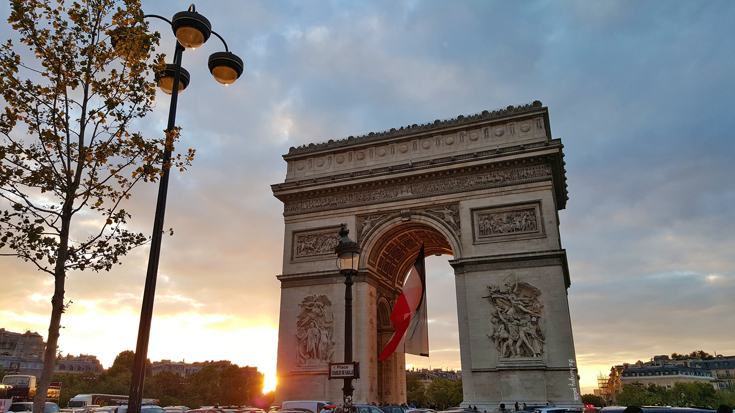 Arc de Triomphe at sunset