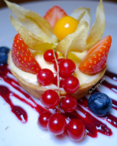 Dessert of the day- fruit tart