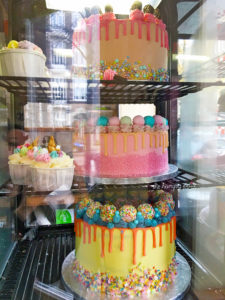 They also sell really pretty cakes
