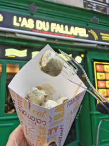 Falafel balls to go. 10 for 3,5€