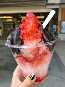 Toraya Cafe An Stand - Shinjuku. Kakigōri with strawberry jam and Azuki bean paste