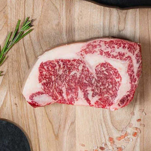 20% off your Wagyu Beef purchase with coupon code HUNGRYPETITE